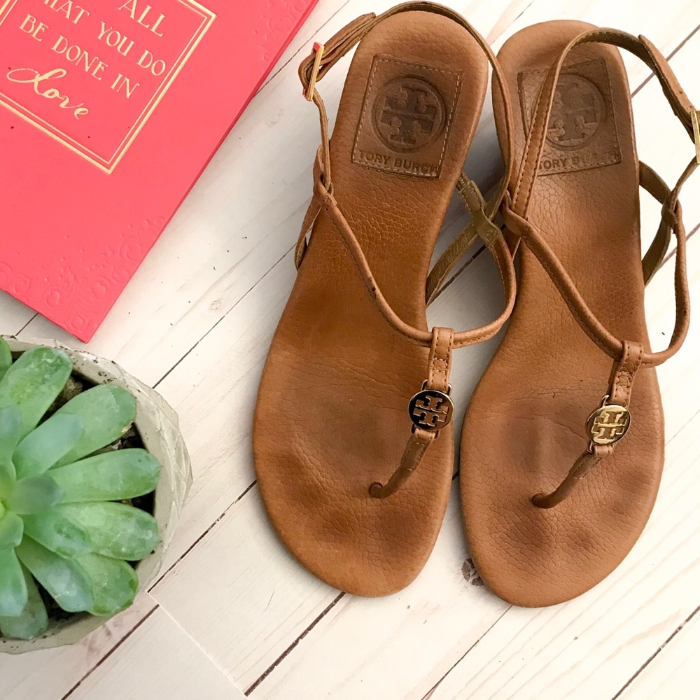 Tory Burch Size 8 Tan Thong Sandals